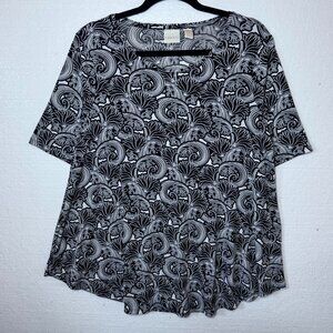 Chico's Size 1 Medium Floral Blooms Swirl Black White Swing Top Stretchy Casual